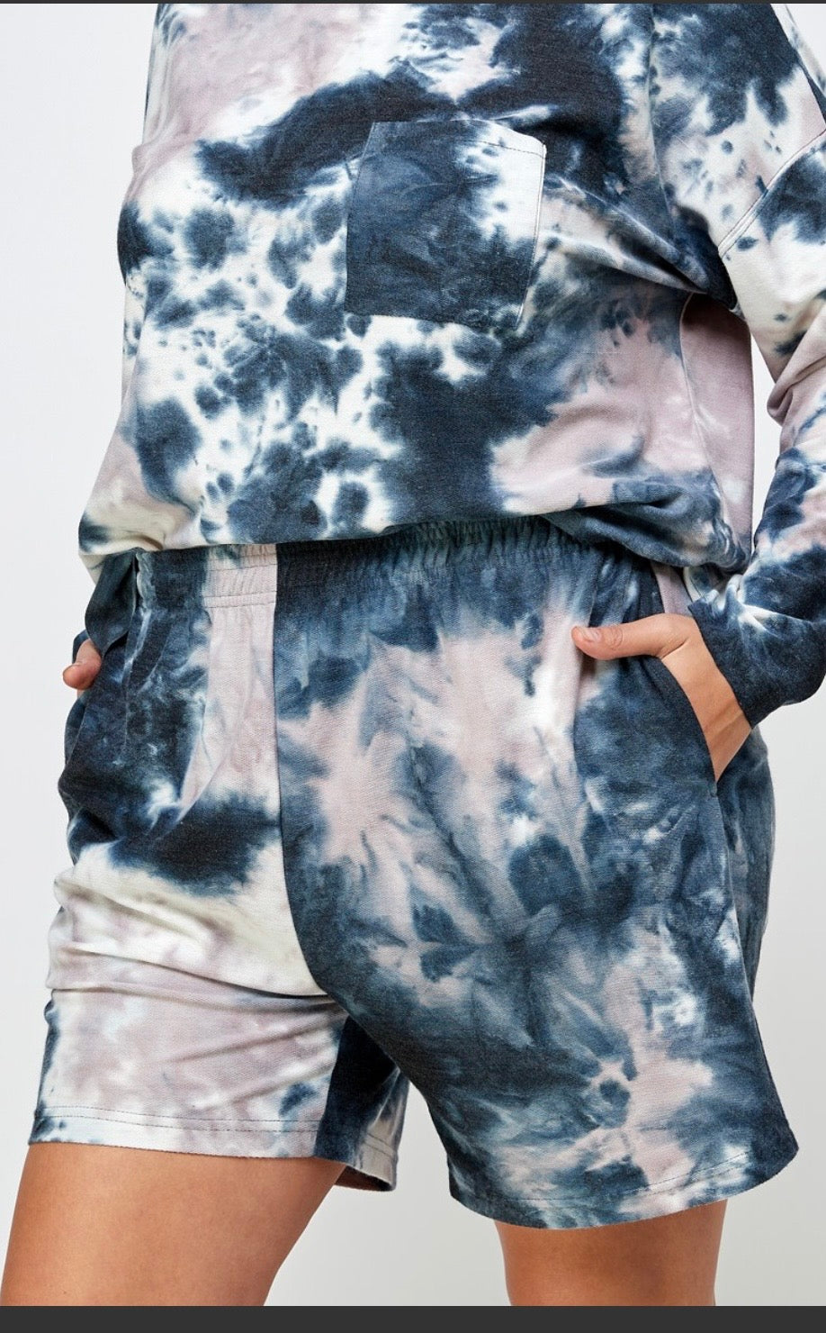 Plus size Black & White Tye Die Short Set
