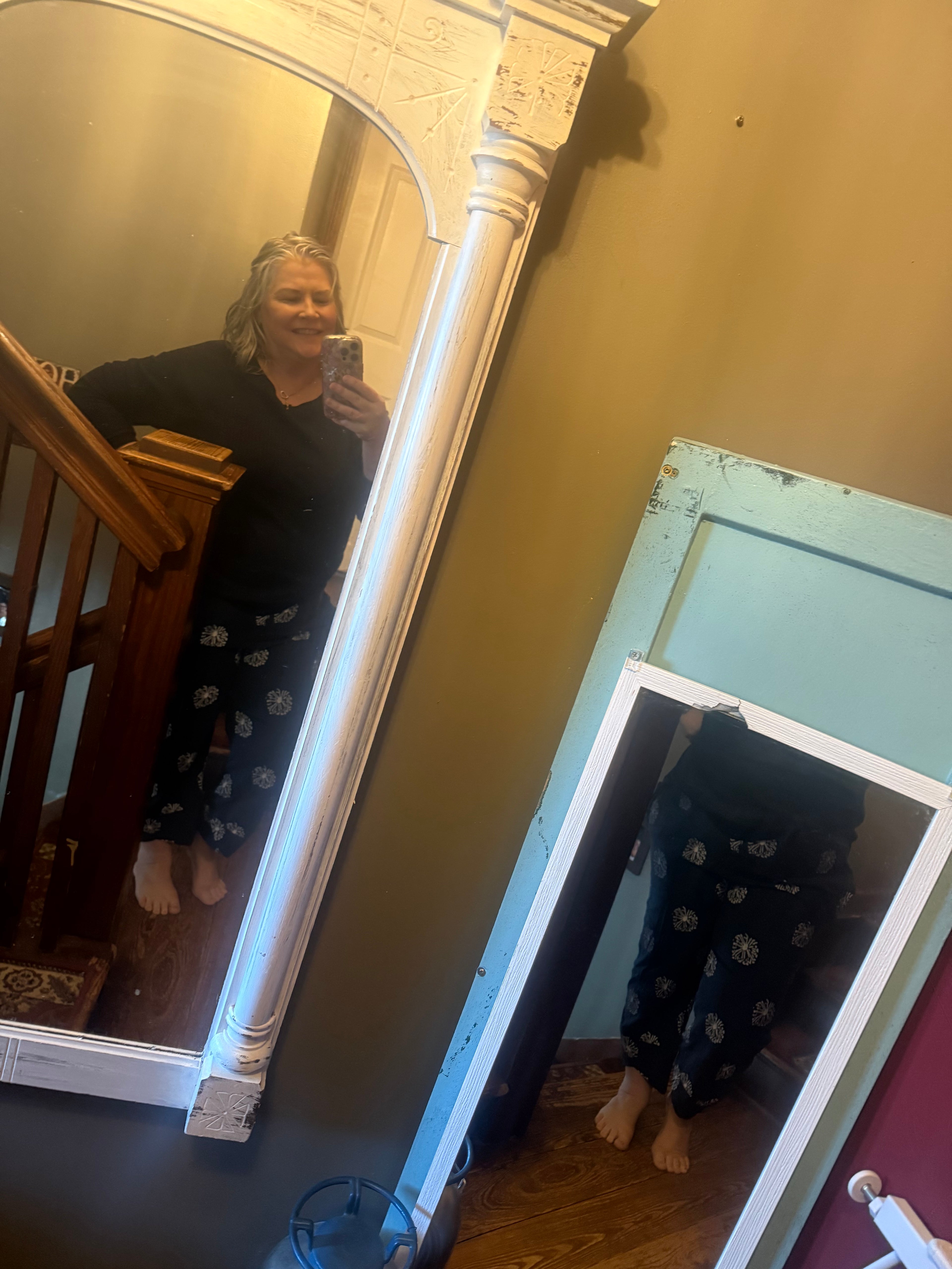 Navy - white floral print-Pants