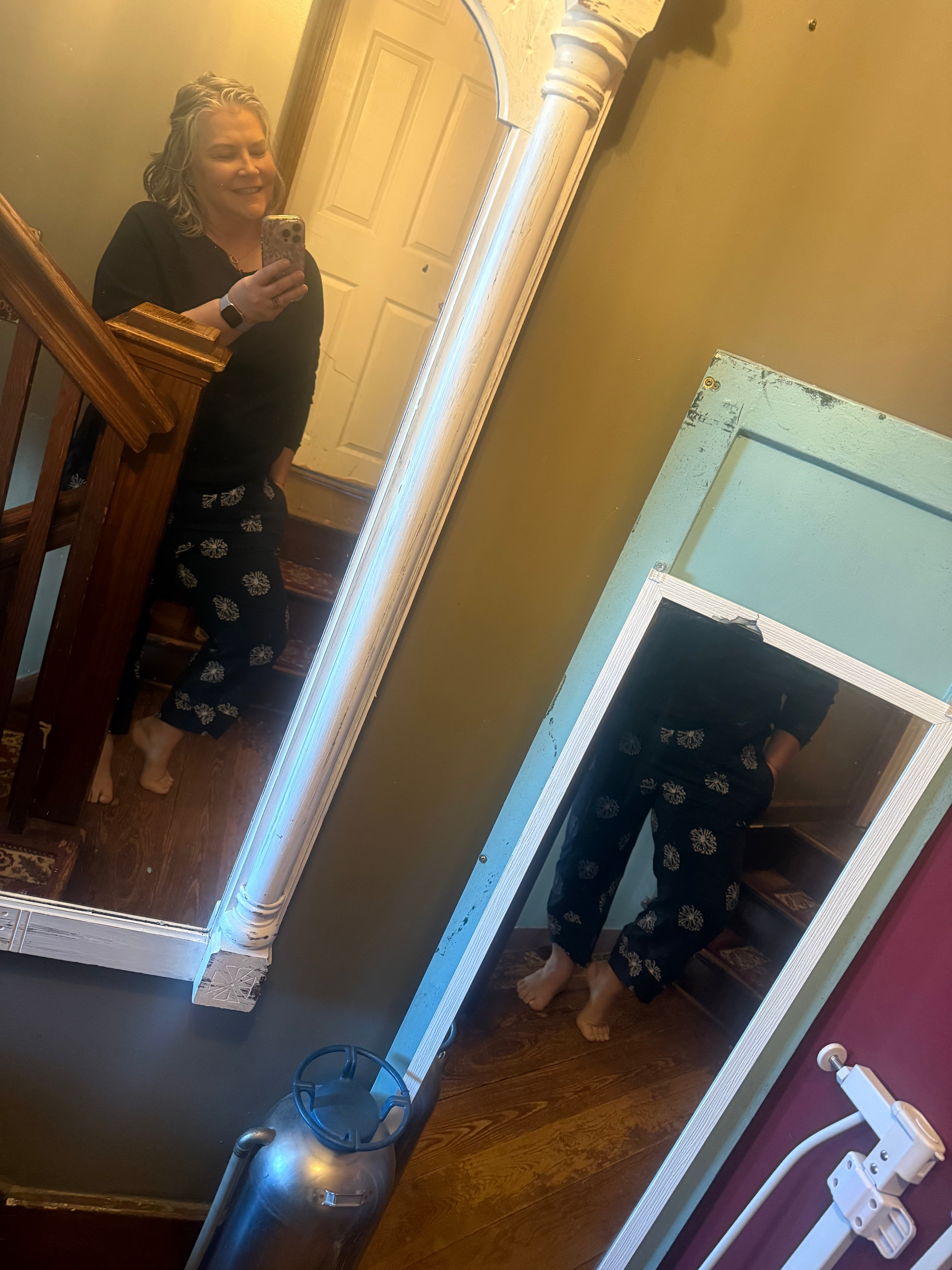 Navy - white floral print-Pants